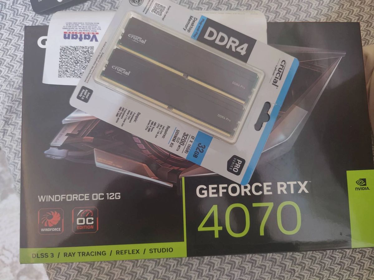 RTX 4070 + 32 GB DDR4 RAM