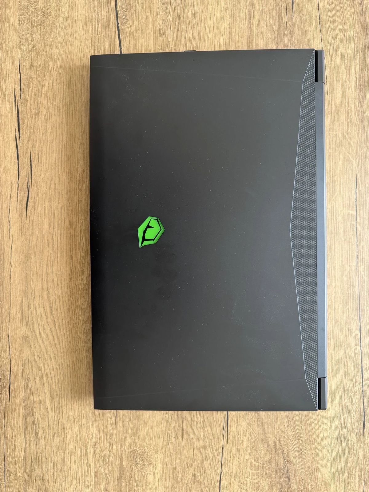 Monster tulpar t7 gaming kaptop