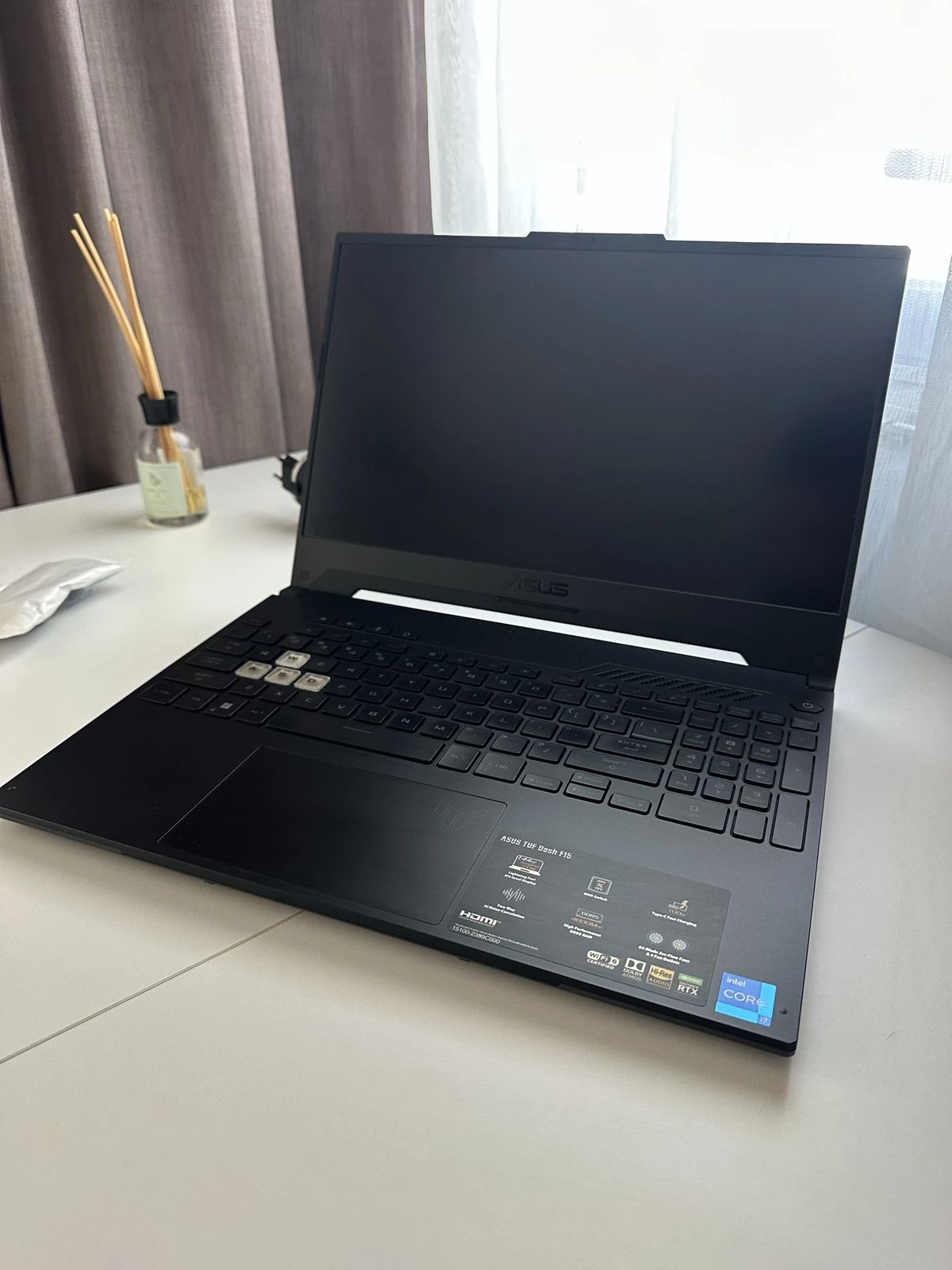 ASUS TUF DASH F15 - i7-12650H - RTX 3060 - 16GB RAM - 512GB SSD