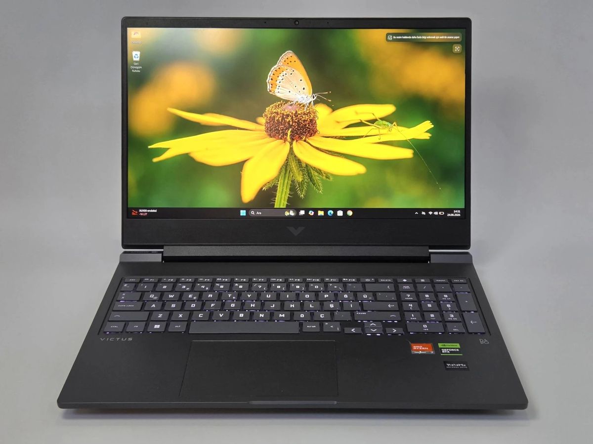 HP Victus Gaming 16 Ryzen 7 7840HS 16GB DDR5 RTX 4060/8GB 512 GB SSD