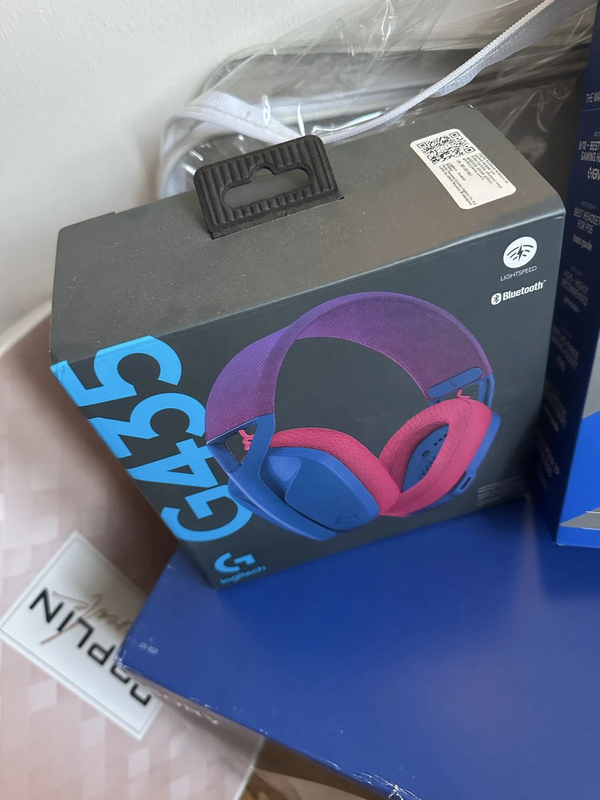 Logitech G435 ürün sıfır gibi 1 yıl garantisi mevcut