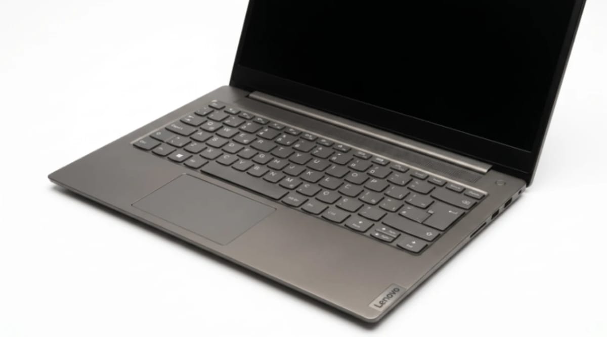 MÜHENDİSLİK HARİKASI LENOVO YOGA CREATOR 7 | i7-10750H | GTX1650