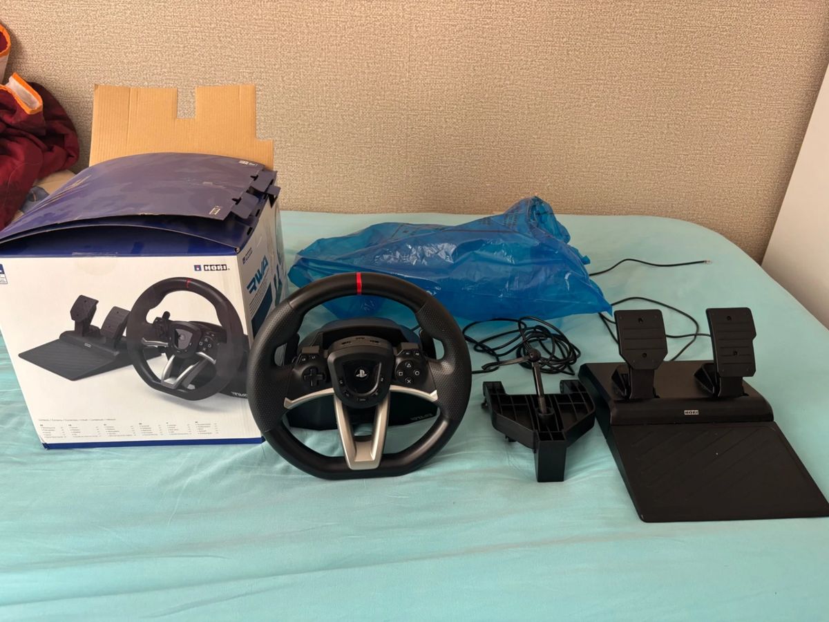 Hori Racing Wheel Apex (RWA) direksiyon seti