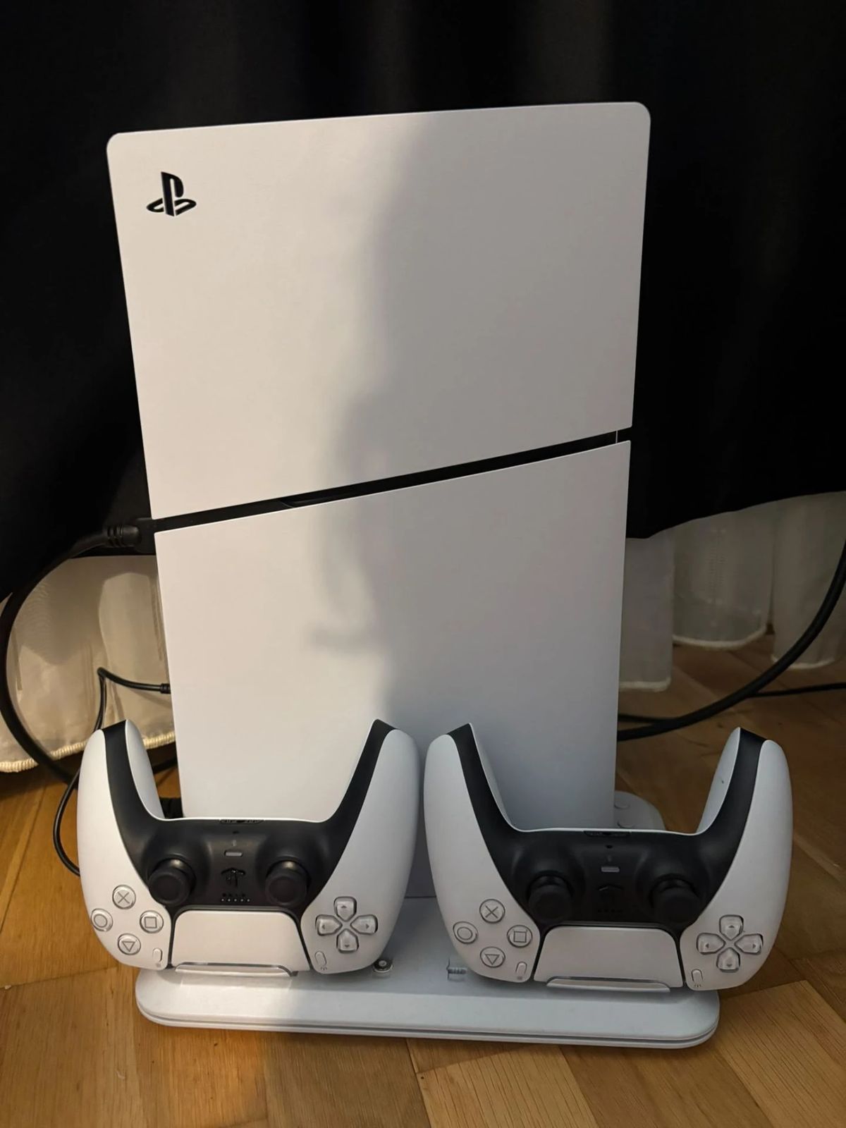 PS5 Slim Digital + 2 Orijinal DualSense