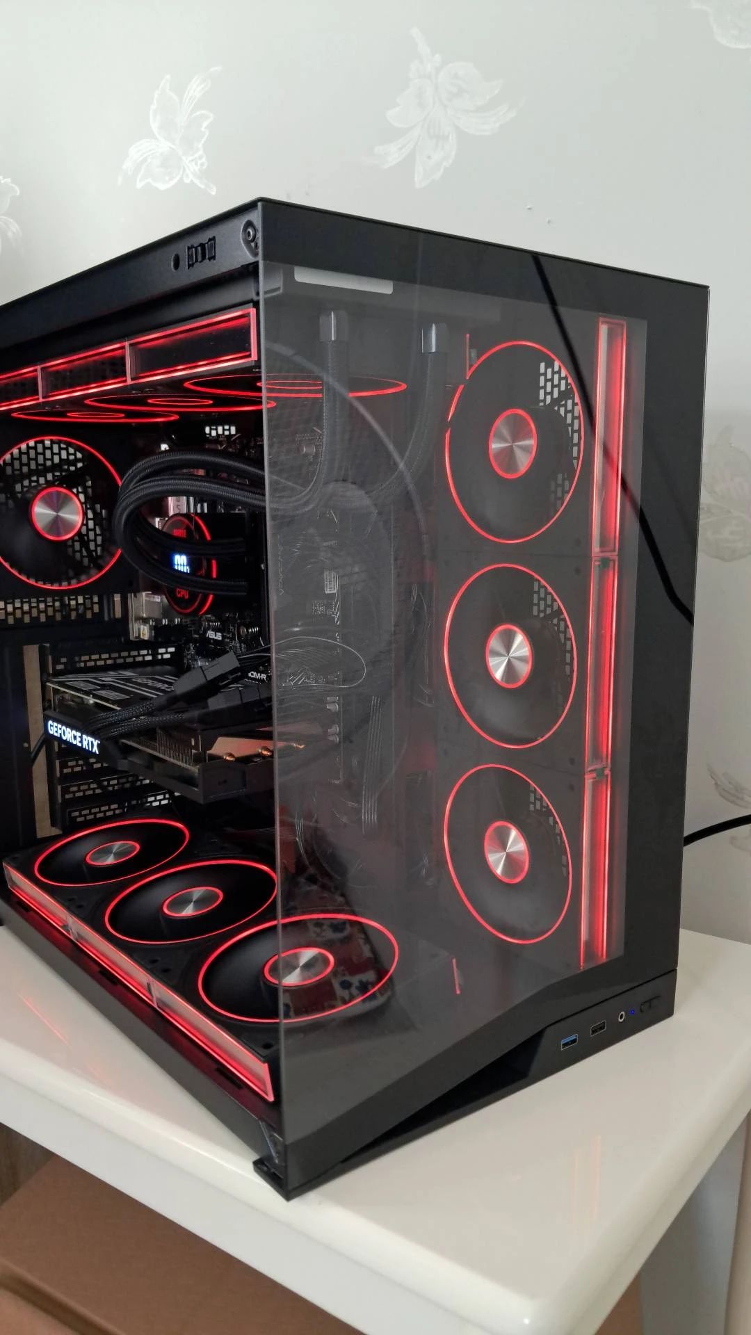 Rtx 4070 süperli / ryzen 5 7500f li oyun bilgisayarı