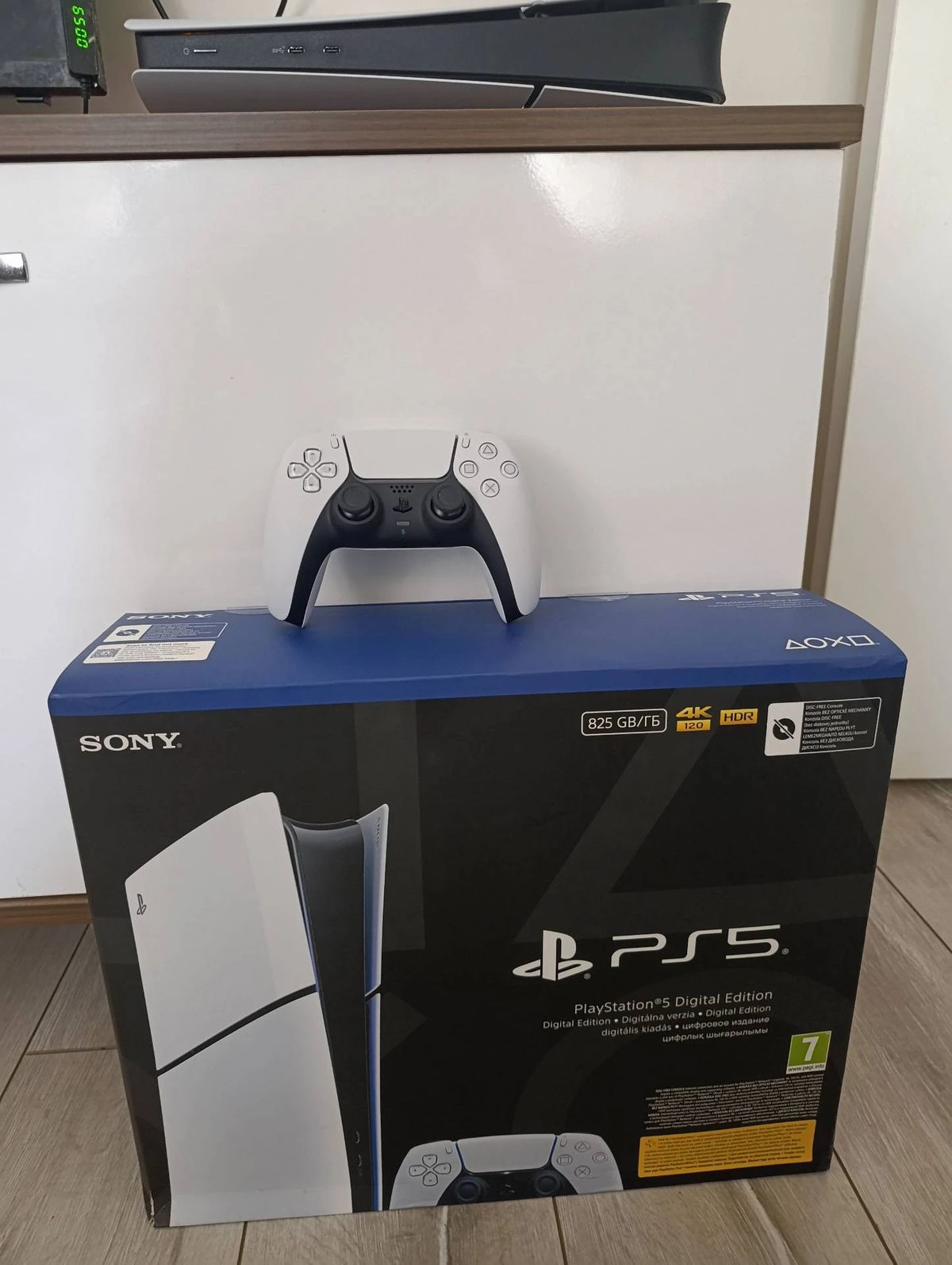 PS5 CFİ 2116 FULL 1 SENE GARANTİ