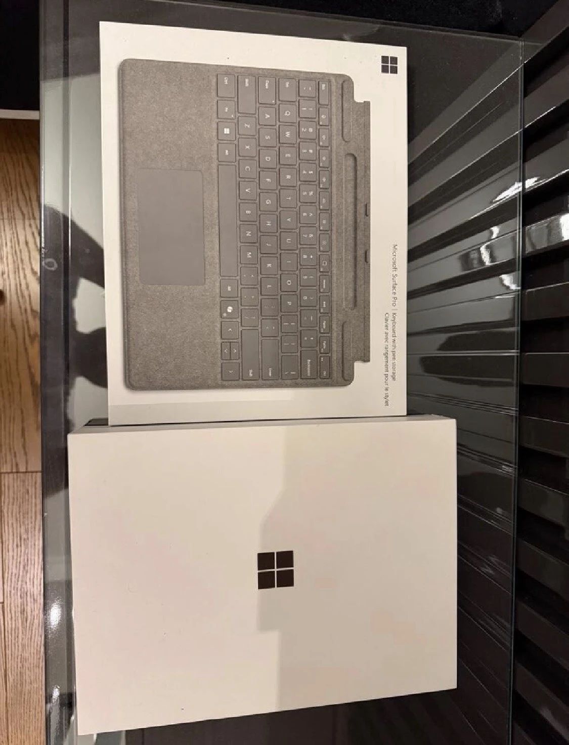 Microsoft Surface Pro 11 1 senelik cihaz