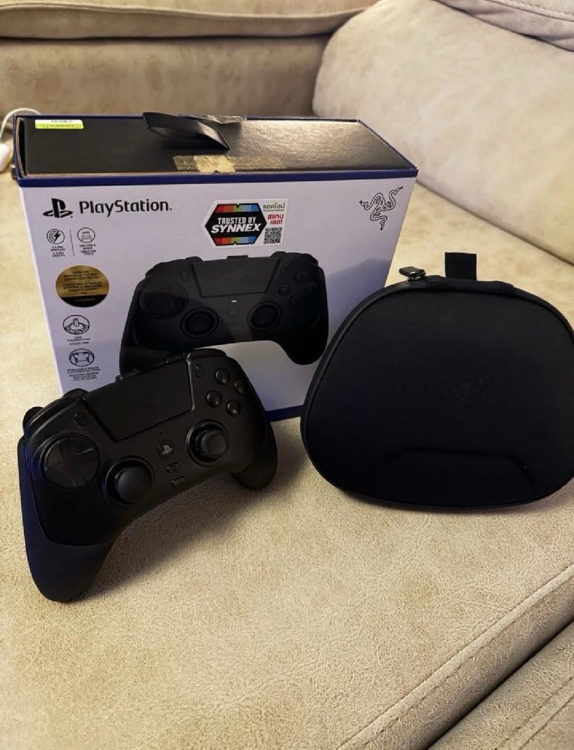 Razer Raiju V3 Pro PS5 / PC Wireless Controller – Kutulu, Çok Temiz