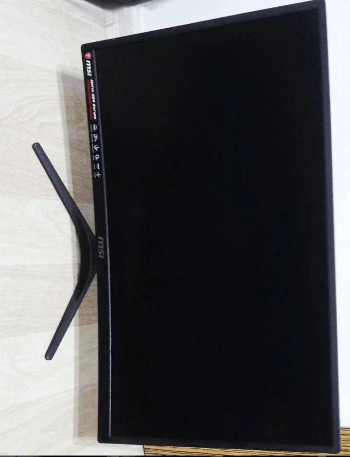 MSI Optix G24 Serisi 24" Gaming Monitör