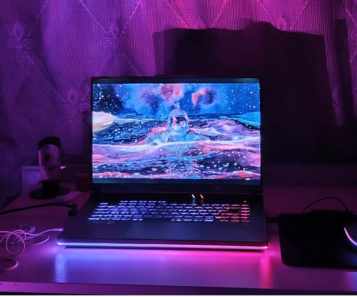ASUS ROG STRİX G16 SIFIRDAN FARKSIZ