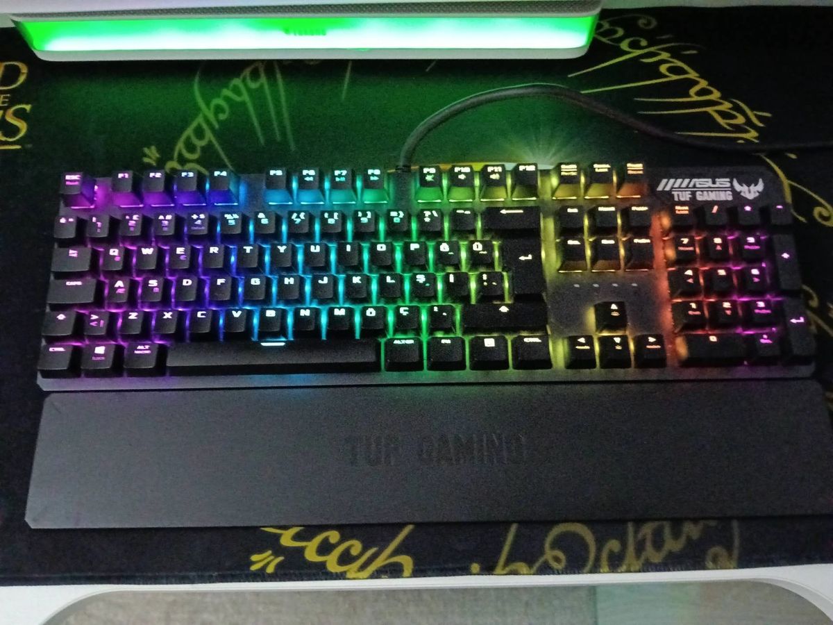 Asus TUF Gaming K3 Red Switch Mekanik RGB Gaming Klavye