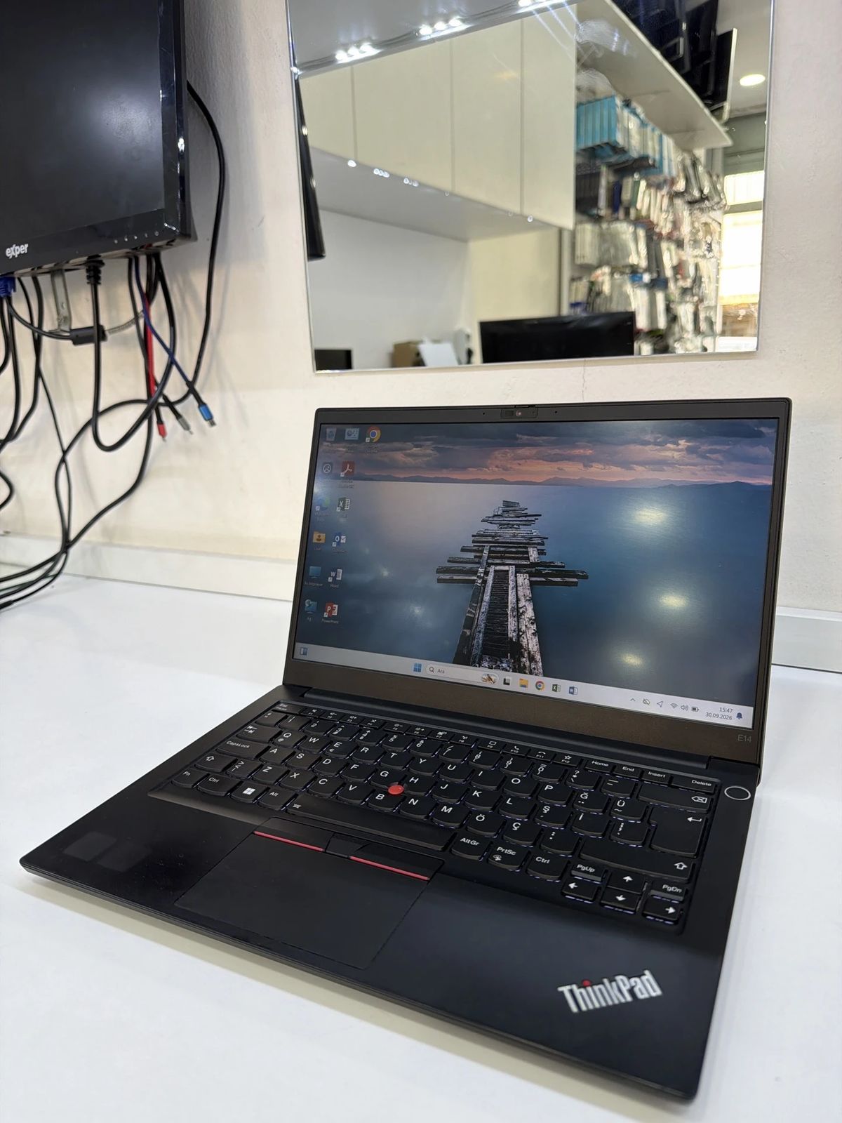 LENOVO THİNKPAD İ5-1235U 16GB 512GB LAPTOP NOTEBOOK İŞ E14 GEN4