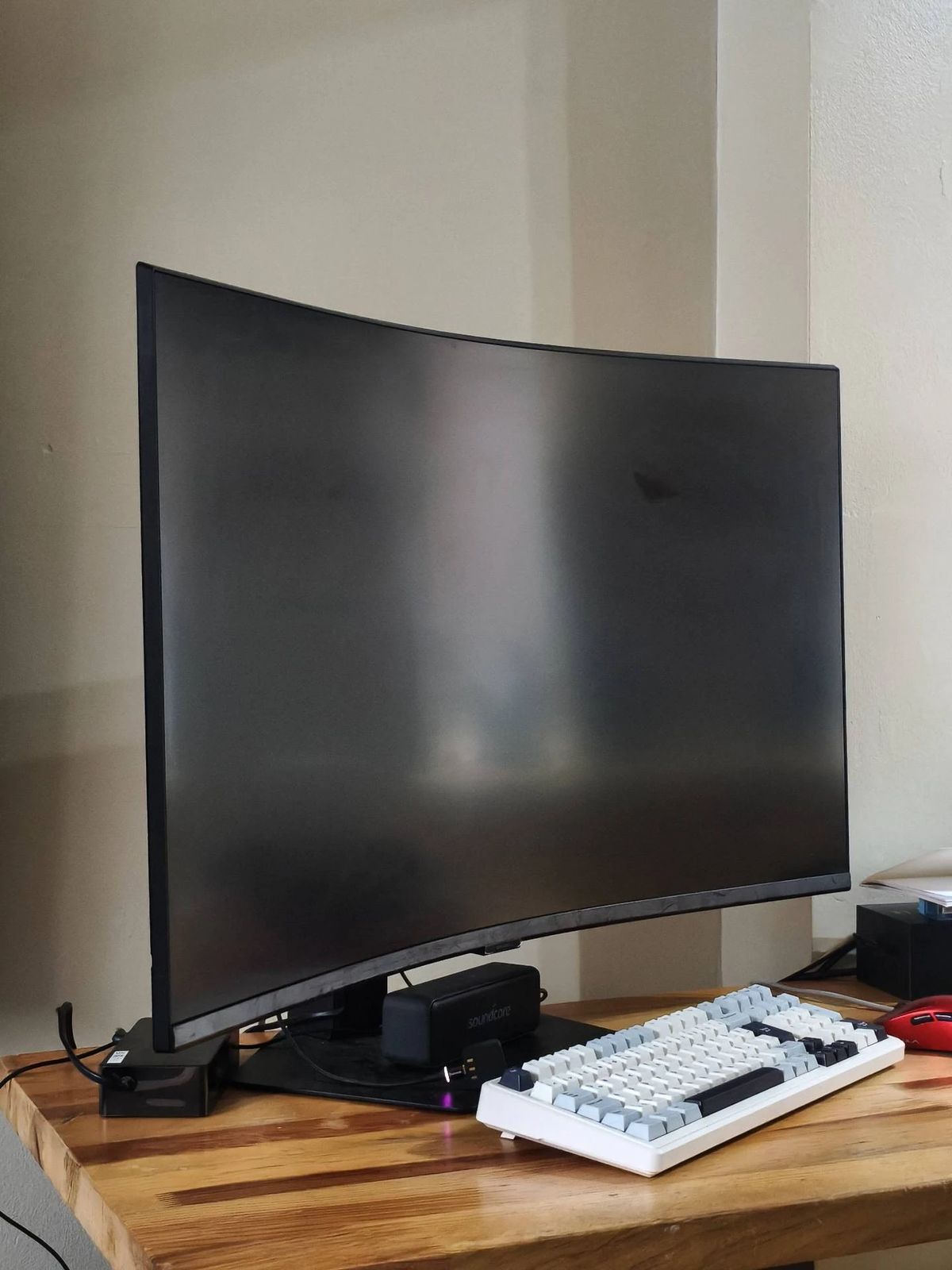 Samsung Odyssey G7, 37'' İNÇ 4K VA 165 Hz 1 ms HDR600 1000R MONİTÖR