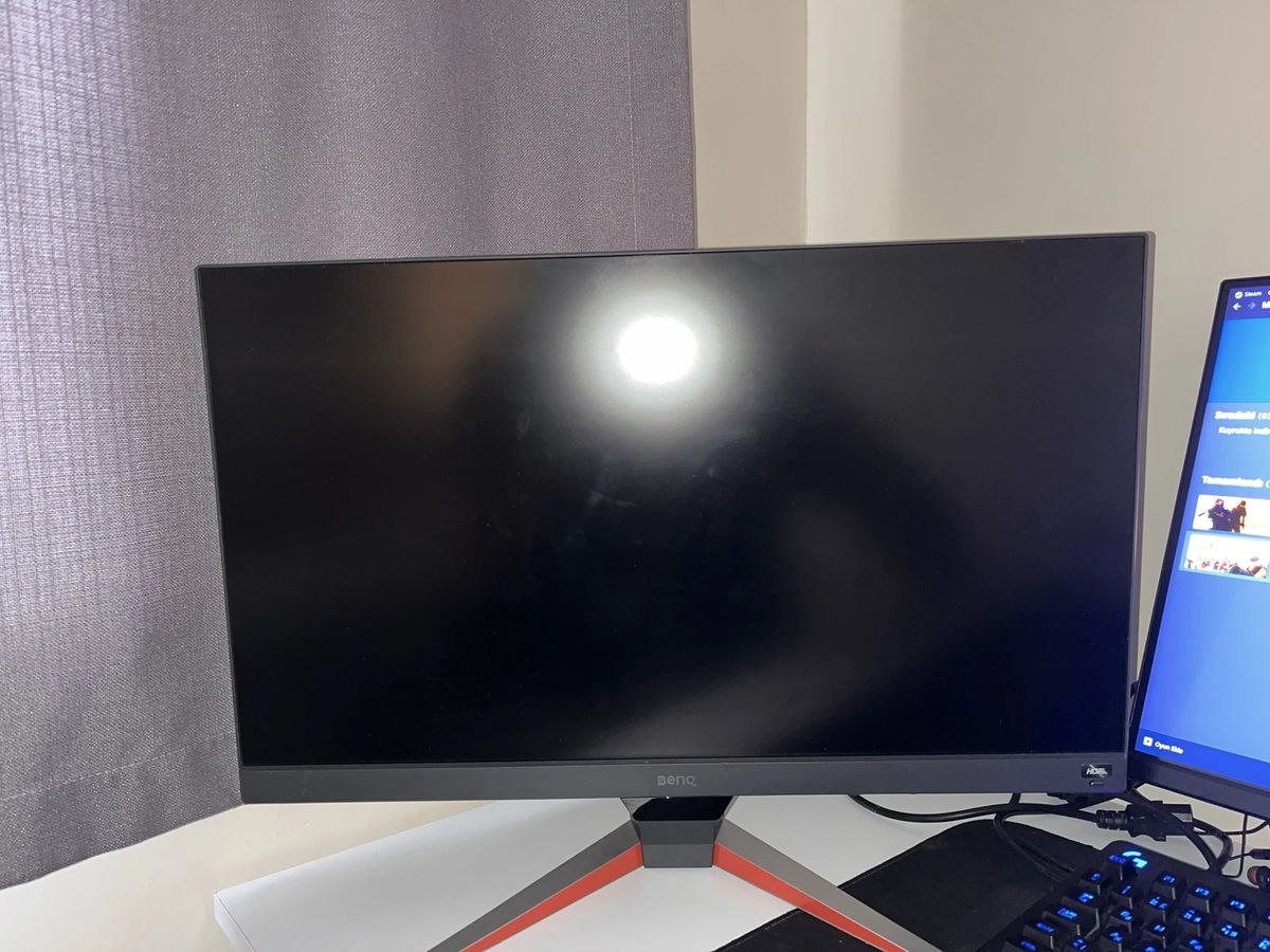 BenQ Mobiuz Ex240N