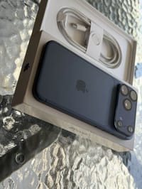 iPhone 17 Pro Max Lacivert 256GB Yurt Dışı - görsel 5