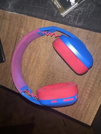 Logitech G435 ürün sıfır gibi 1 yıl garantisi mevcut - görsel 3
