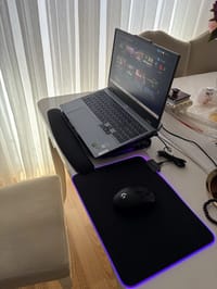 Lenovo loq 15arp9 - görsel 2