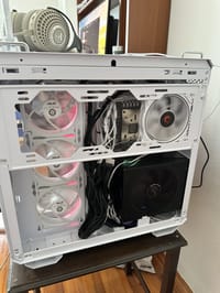 ASUS TUF GAMING 502 KASA 9800X3D MSI RTX5080 2TB SSD 32GB RAM - görsel 5