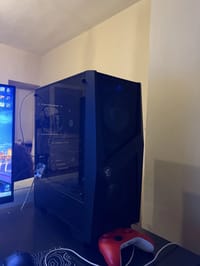 Msi RTX 5070 eyzen 5 9600x kasa - görsel 3