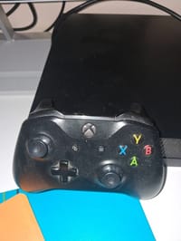 Xbox One S - görsel 2
