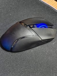 SIFIR AYARINDA LENOVO LEGION 5 (RTX 5070) + FULL OYUNCU SETİ - görsel 5