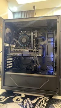 Asus 4070 süper - görsel 2