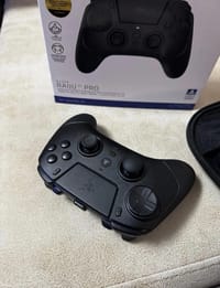 Razer Raiju V3 Pro PS5 / PC Wireless Controller – Kutulu, Çok Temiz - görsel 5