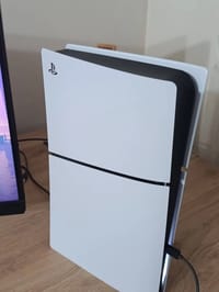 PS5 Slim Digital 825 GB Çift Kollu Tertemiz Sorunsuz - görsel 3