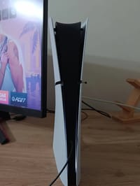 PS5 Slim Digital 825 GB Çift Kollu Tertemiz Sorunsuz - görsel 5