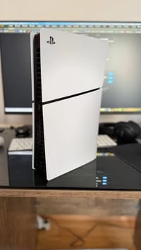 PS5 SLIM + 2 DUALSENSE KOL - AZ KULLANILDI - KUTULU - görsel 5