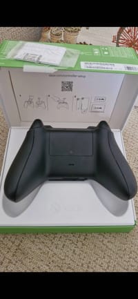Çok Temiz Xbox Oyun Kolu - görsel 2