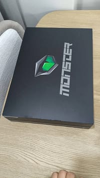 Monster Abra v20.4.3 Gaming Laptop 4050 i512450h - görsel 5