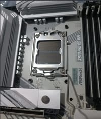 ASROCK x870 PRO RS WİFİ - görsel 2