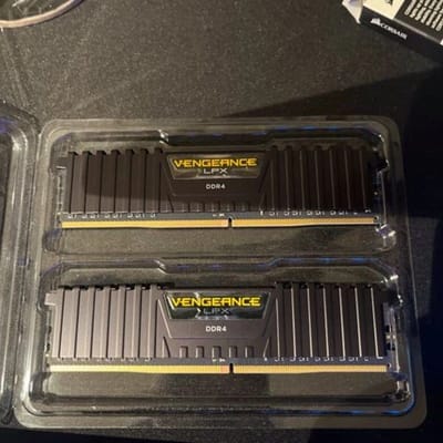 CORSAIR 2x8GB Vengeance LPX Siyah 3200MHz