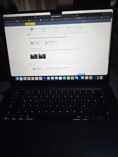MacBook Air 15 24GB RAM 512GB SSD Temiz Garantili