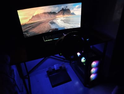 RTX 5060 / THRUSTMASTER DİREKSİYON SETLİ OYUNCU SİSTEMİ
