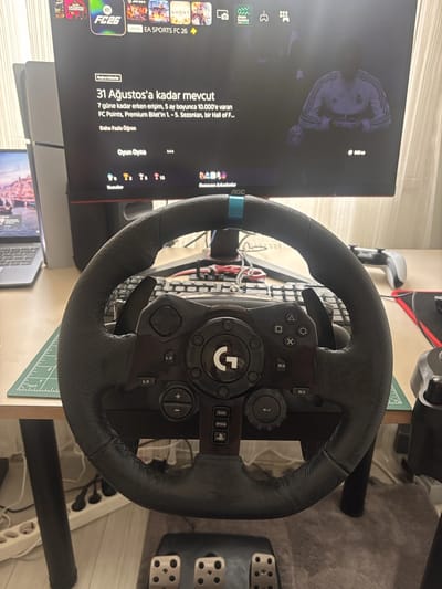 Logitech g923