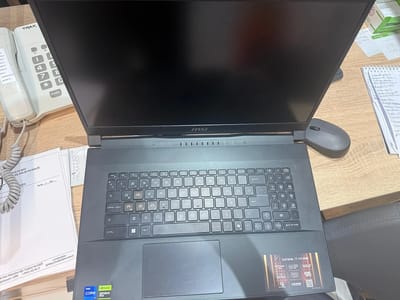 MSI KATANA 17 240HZ 5060 32GB DDR5