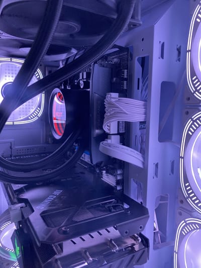 Corsair vengeance lpx 16 gb 5600 MHz