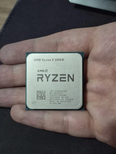 AMD RYZEN 5 3500X