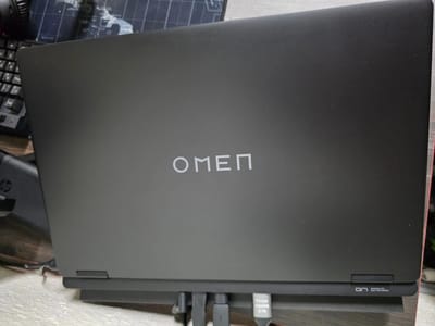 Omen 17 2k 240hz temiz