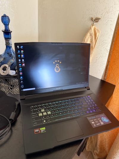 MSI KATANA A17 AI B8VE-854XTR